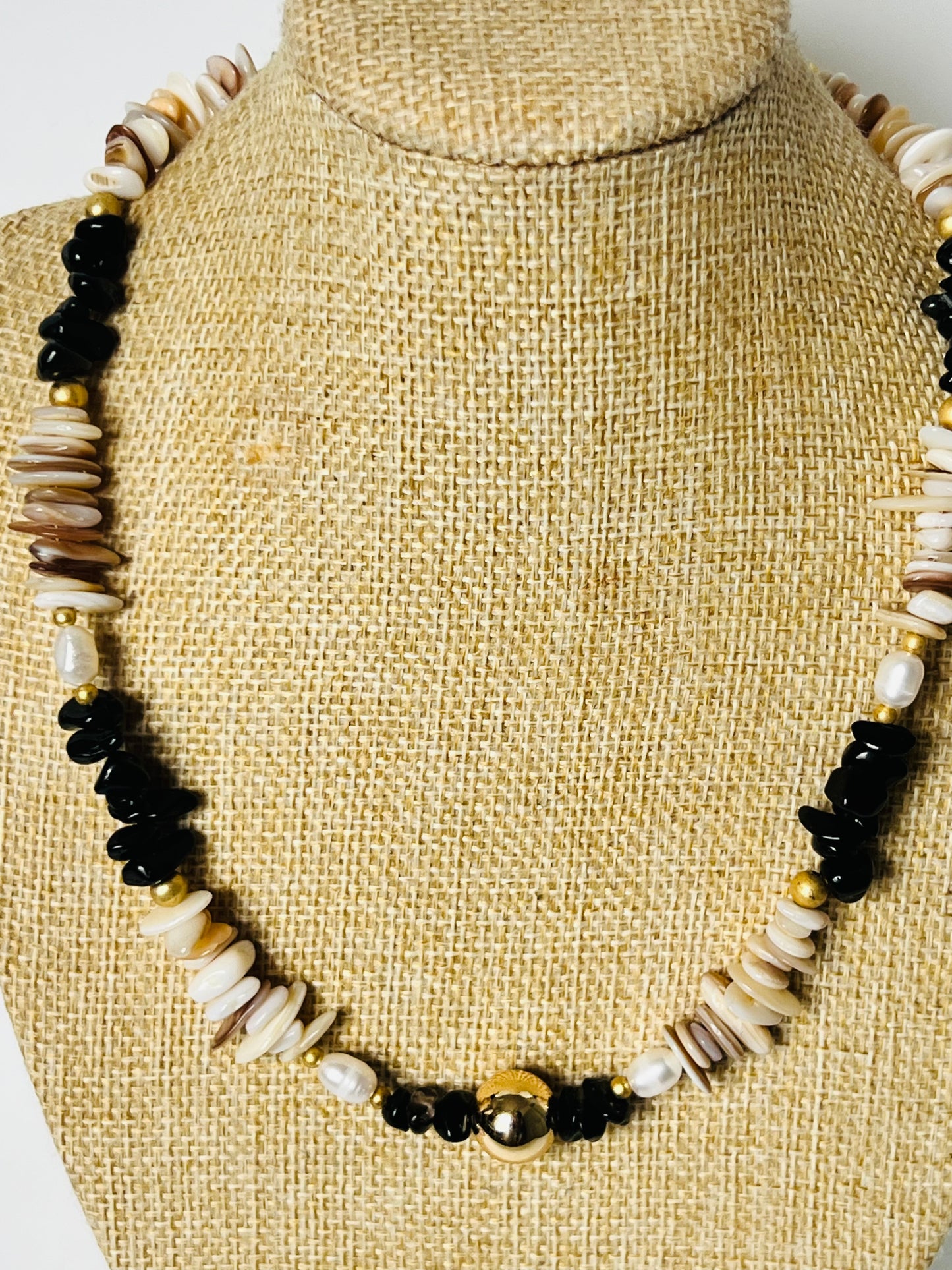 Vida necklace